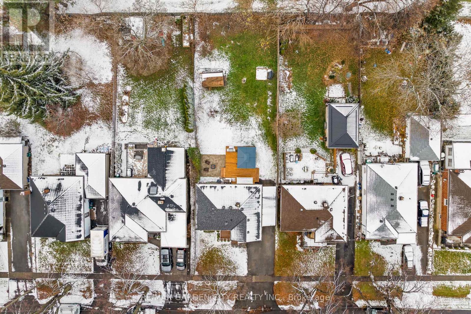 12 Nello Street, St. Catharines, Ontario  L2N 1G6 - Photo 35 - X12598858