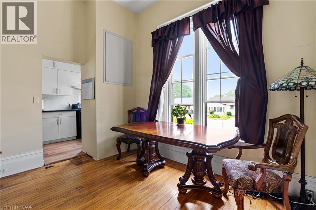 5368 Menzie Street, Niagara Falls, Ontario  L2E 2V8 - Photo 14 - 40790984