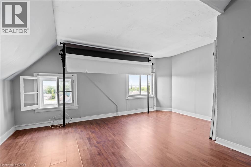 5368 Menzie Street, Niagara Falls, Ontario  L2E 2V8 - Photo 31 - 40790984