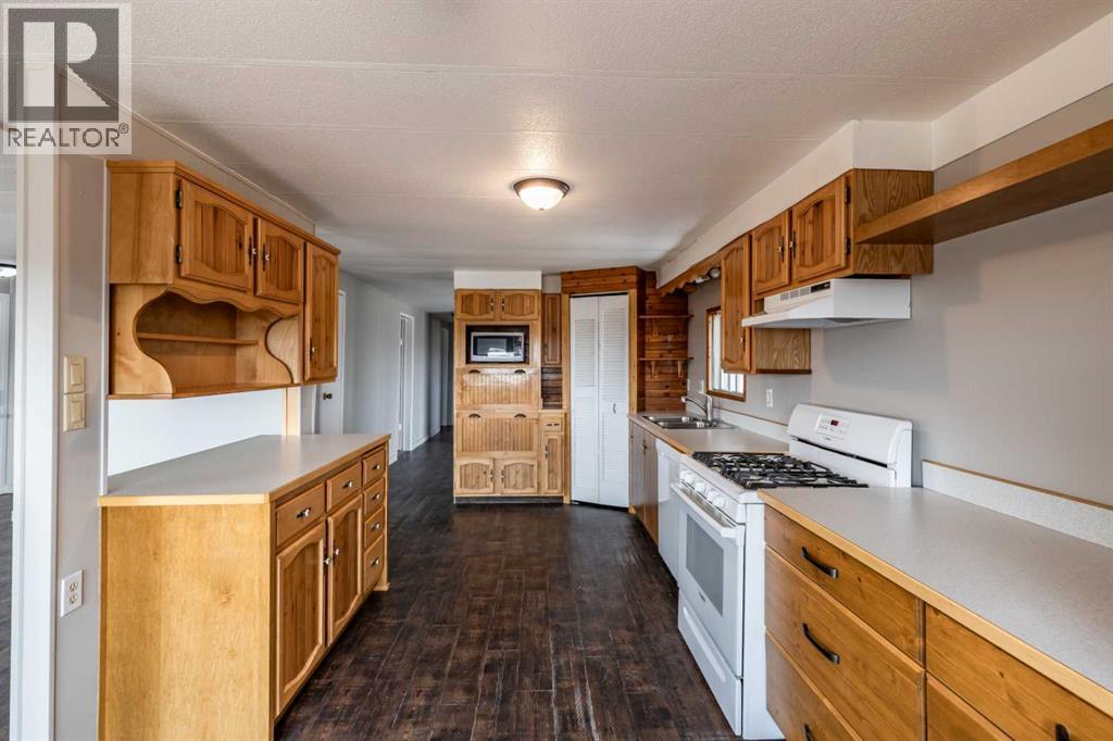 7502 Old Transcanada Highway, Rural Cypress County, Alberta  T0J 2P0 - Photo 11 - A2257536