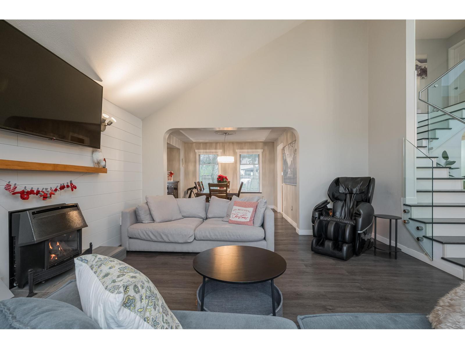 18586 62 Avenue, Surrey, British Columbia V3S 7R1 - Photo 7 - R3072004