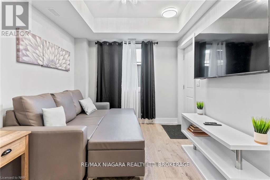 115 - 6065 Mcleod Road, Niagara Falls, Ontario  L2G 0Z7 - Photo 10 - X12601880