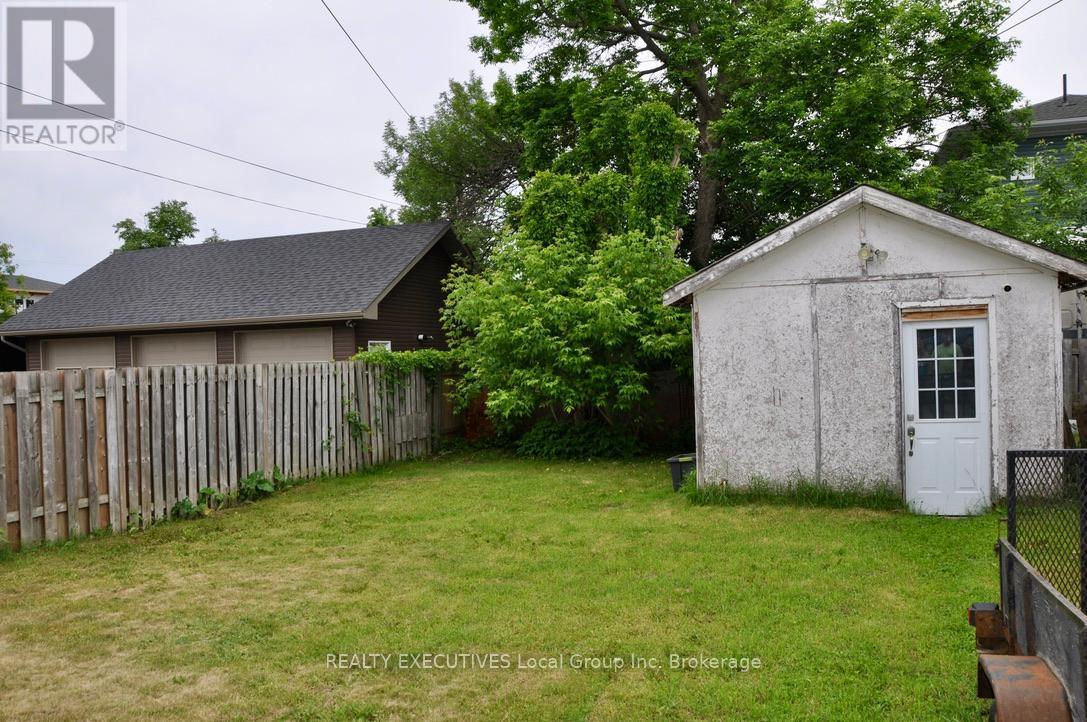 589 Douglas Street, North Bay, Ontario  P1B 5N7 - Photo 22 - X12600600