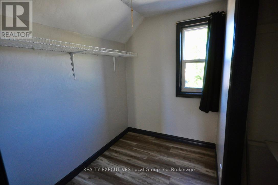 589 Douglas Street, North Bay, Ontario  P1B 5N7 - Photo 14 - X12600600