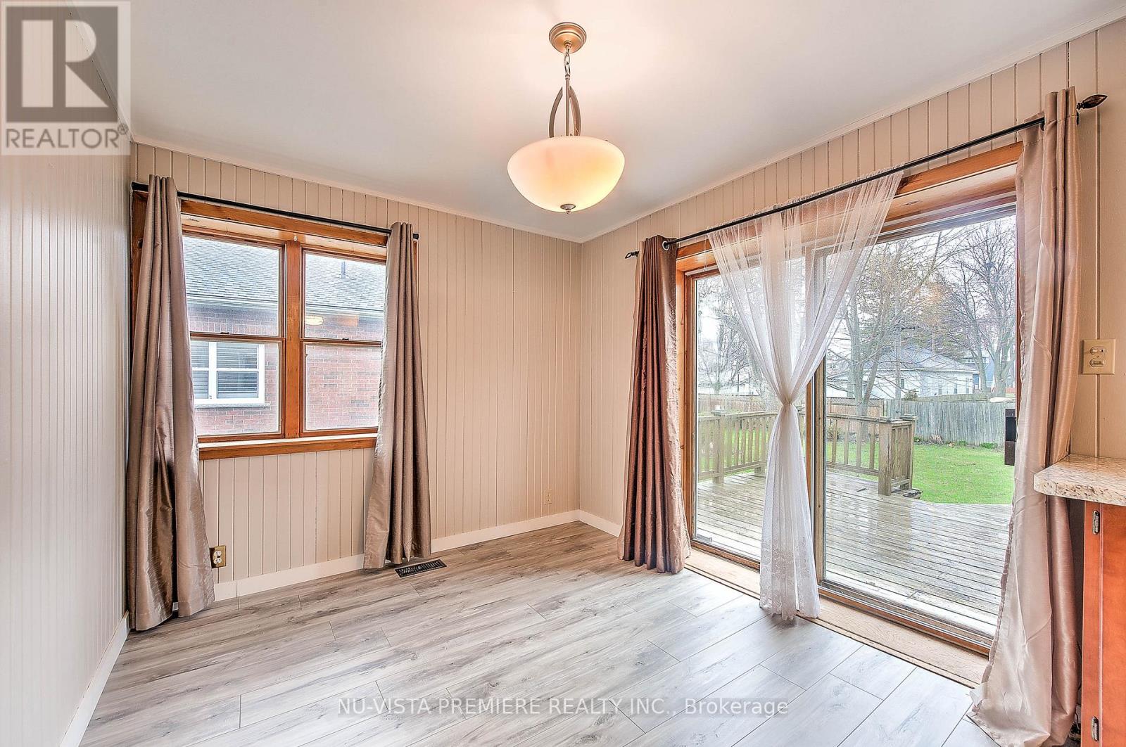 161 South Street S, Goderich, Ontario  N7A 3L9 - Photo 18 - X12485478