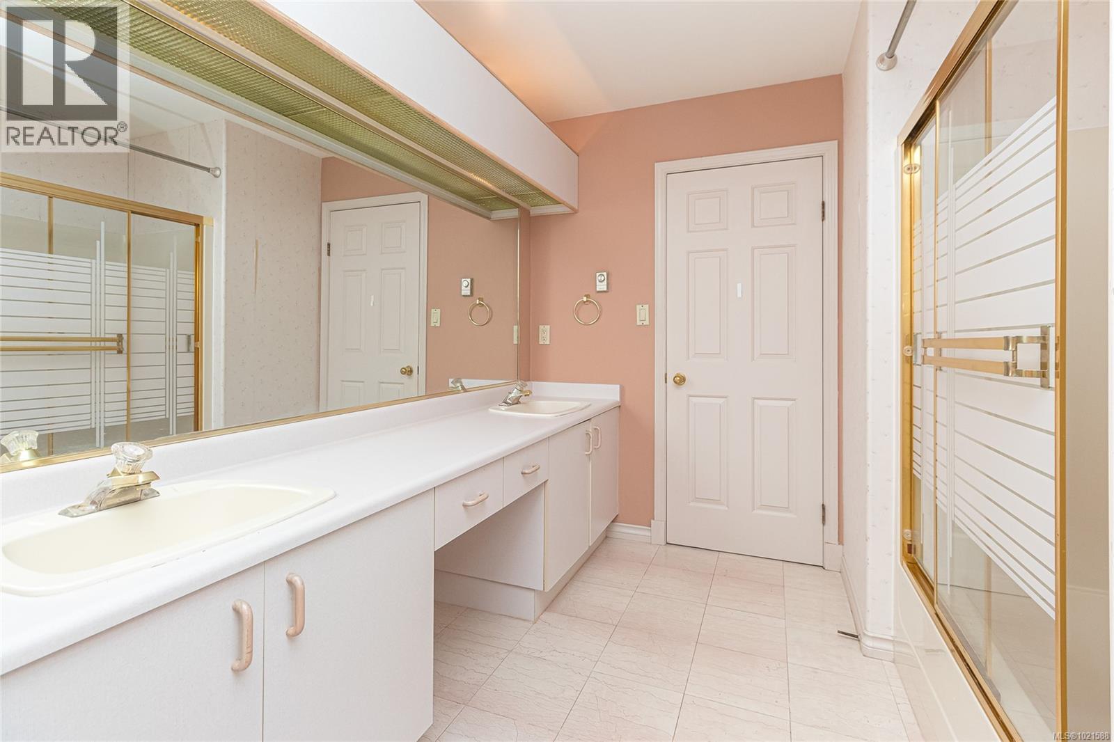 991 Seapearl Pl, Saanich, British Columbia  V8Y 2X4 - Photo 32 - 1021588