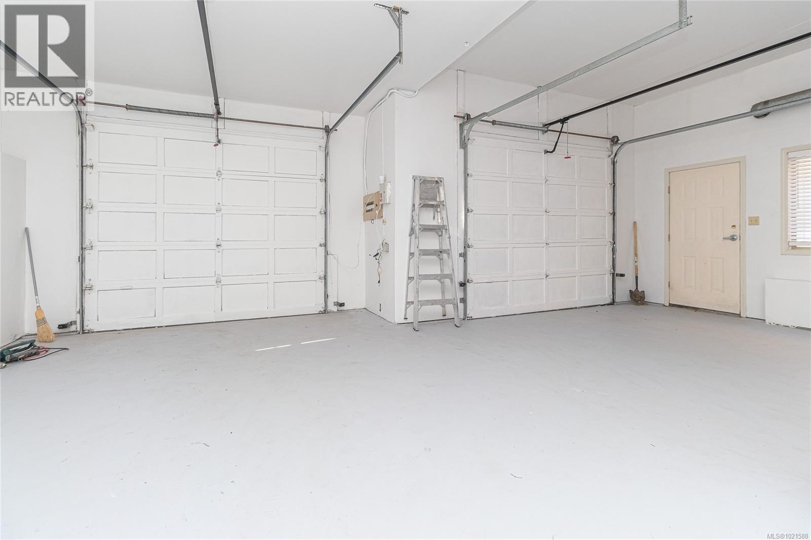 991 Seapearl Pl, Saanich, British Columbia  V8Y 2X4 - Photo 43 - 1021588