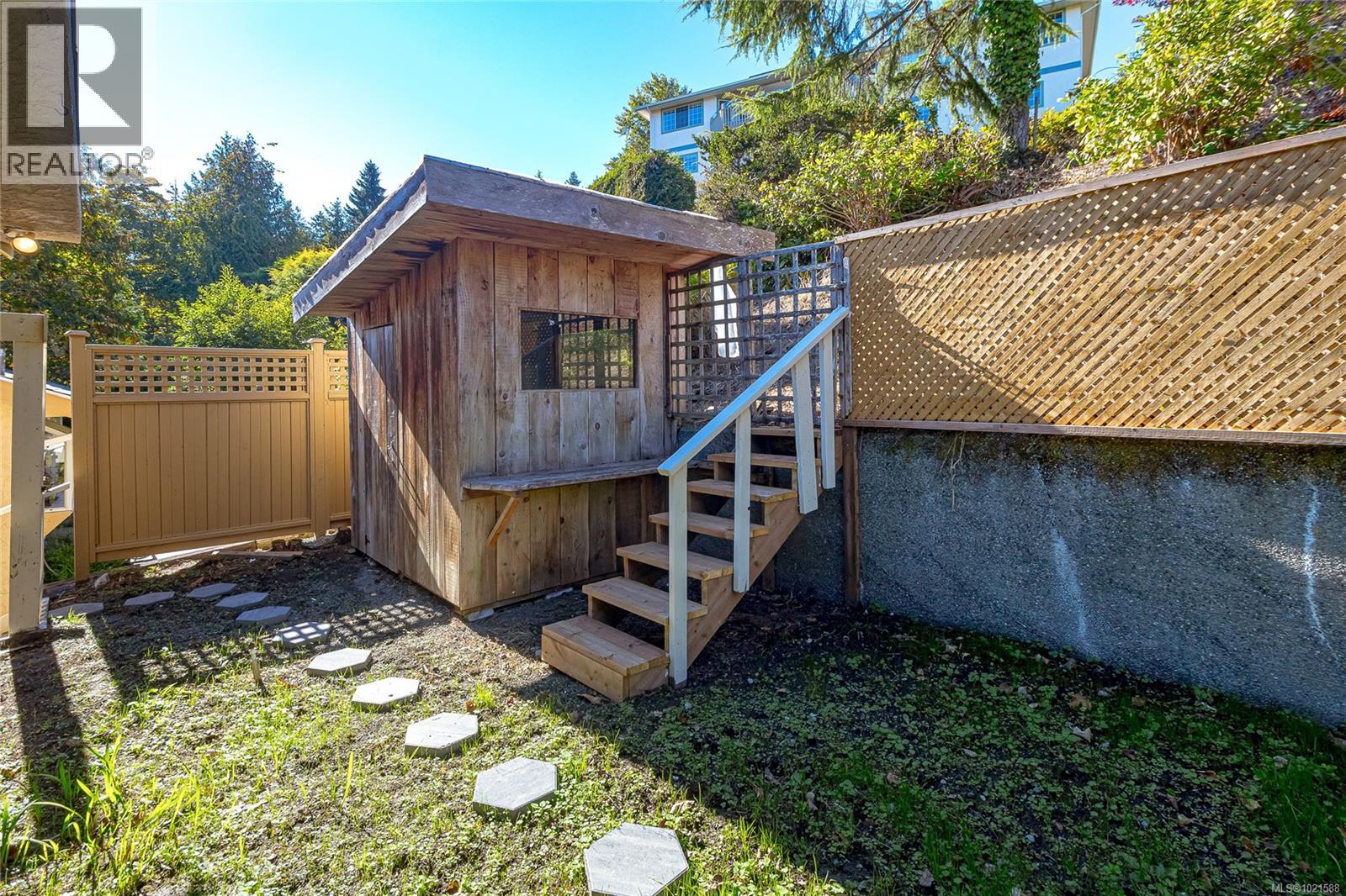 991 Seapearl Pl, Saanich, British Columbia  V8Y 2X4 - Photo 53 - 1021588