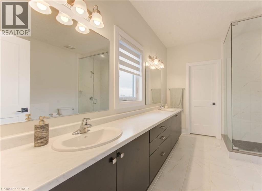 546 Bridgemill Crescent, Kitchener, Ontario  N2A 0K3 - Photo 24 - 40781712