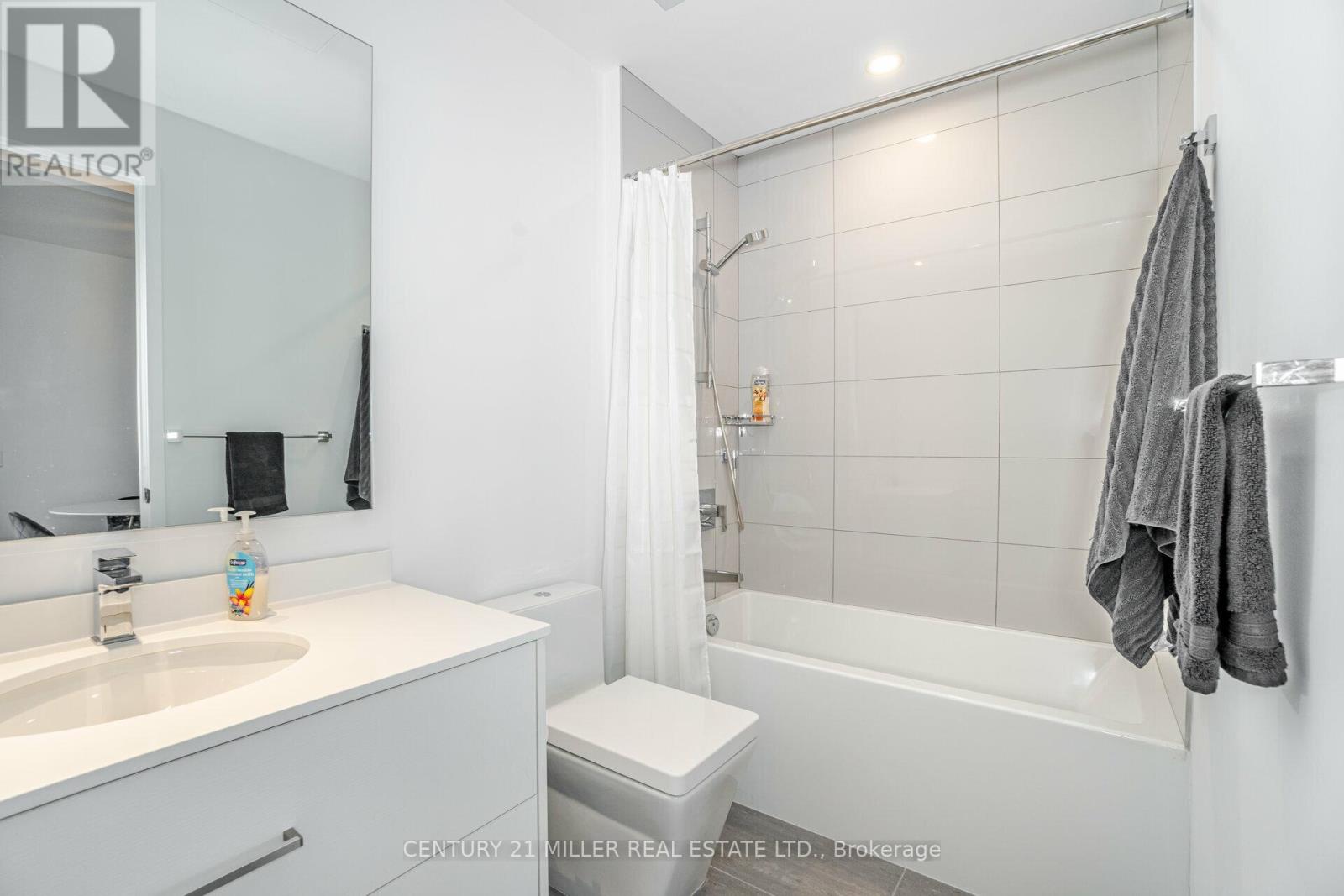 4016 - 488 University Avenue, Toronto, Ontario  M5G 0C1 - Photo 32 - C12601836