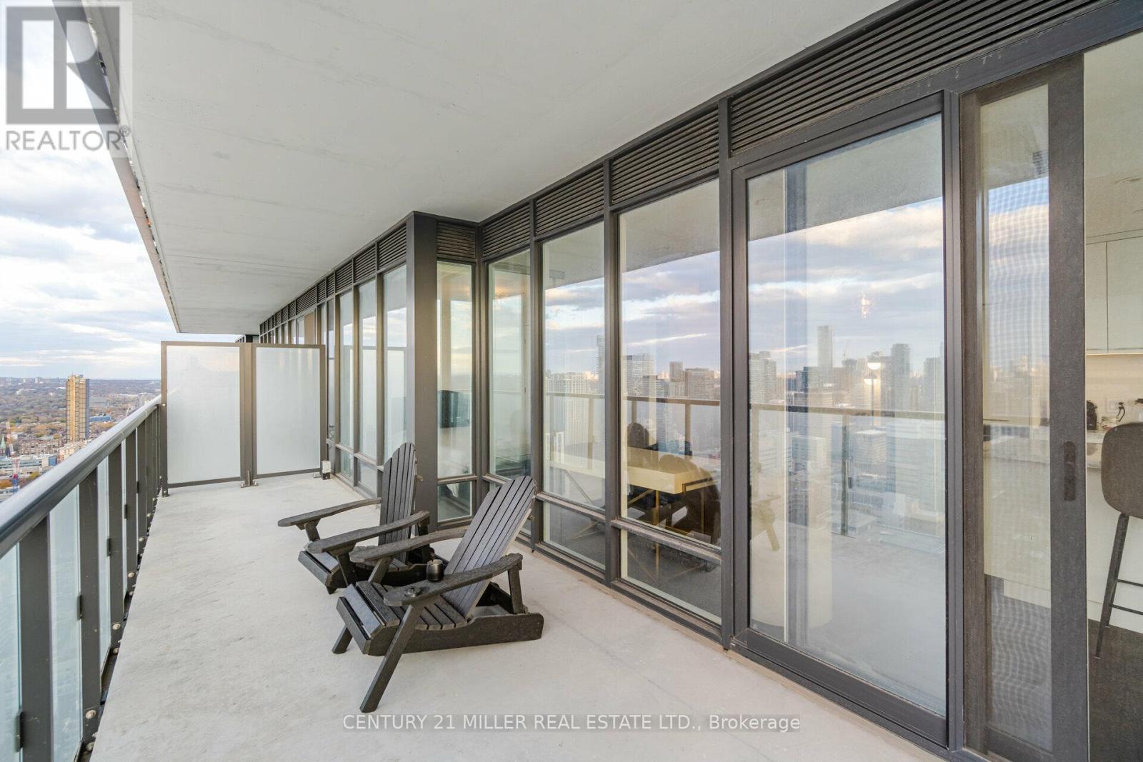 4016 - 488 University Avenue, Toronto, Ontario  M5G 0C1 - Photo 34 - C12601836