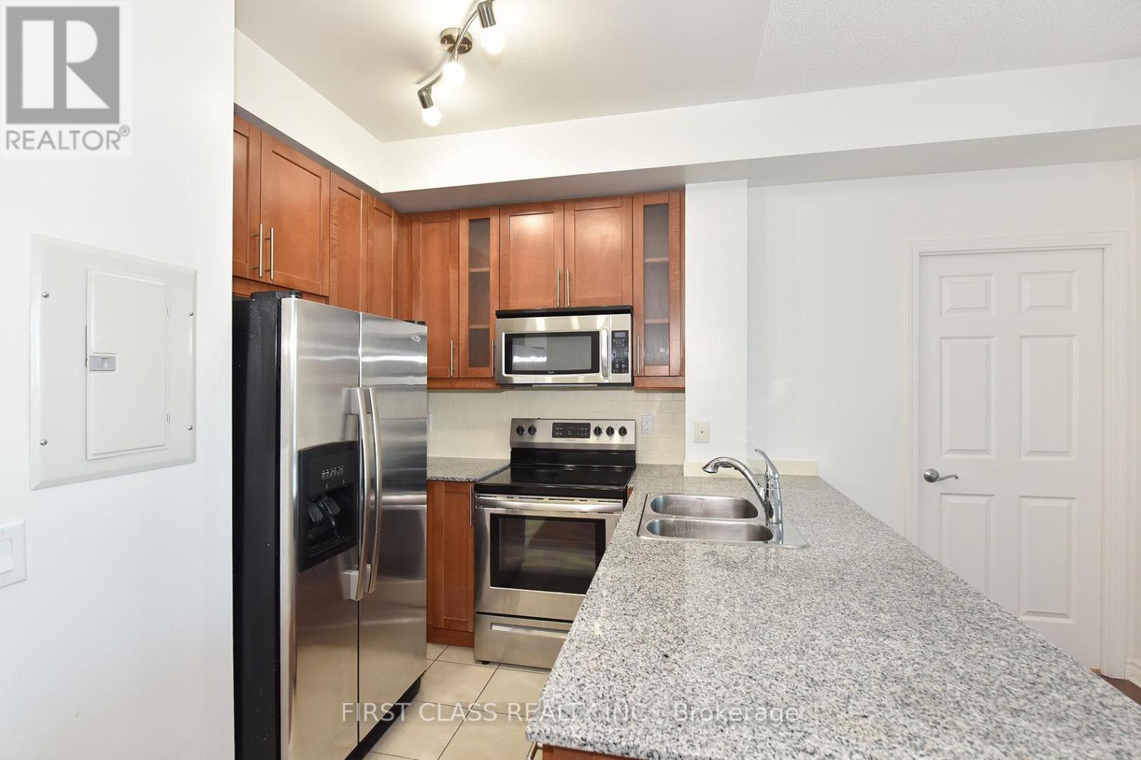 1806 - 18 Holmes Avenue, Toronto, Ontario  M2N 0E1 - Photo 4 - C12601908