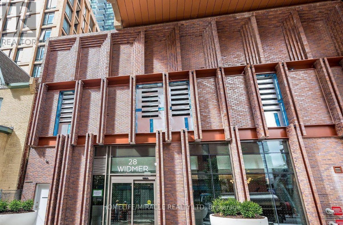 3521 - 28 Widmer Street, Toronto, Ontario M5V 0T2 - Photo 2 - C12601914