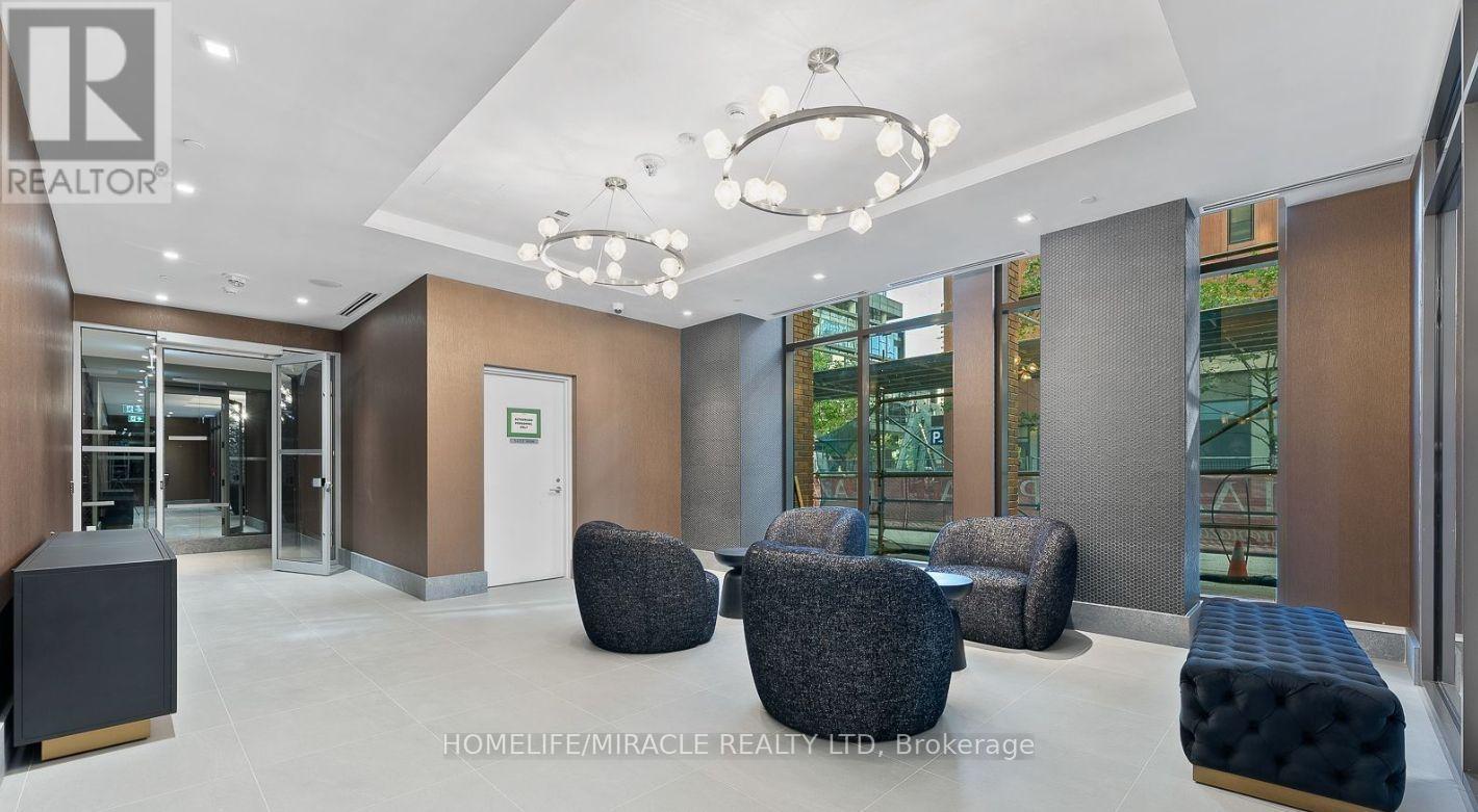 3521 - 28 Widmer Street, Toronto, Ontario M5V 0T2 - Photo 3 - C12601914