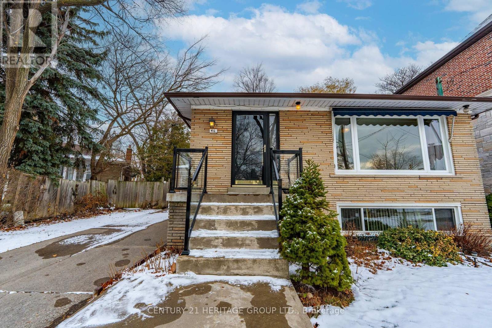 46 Granlea Road, Toronto, Ontario  M2N 2Z5 - Photo 1 - C12601918