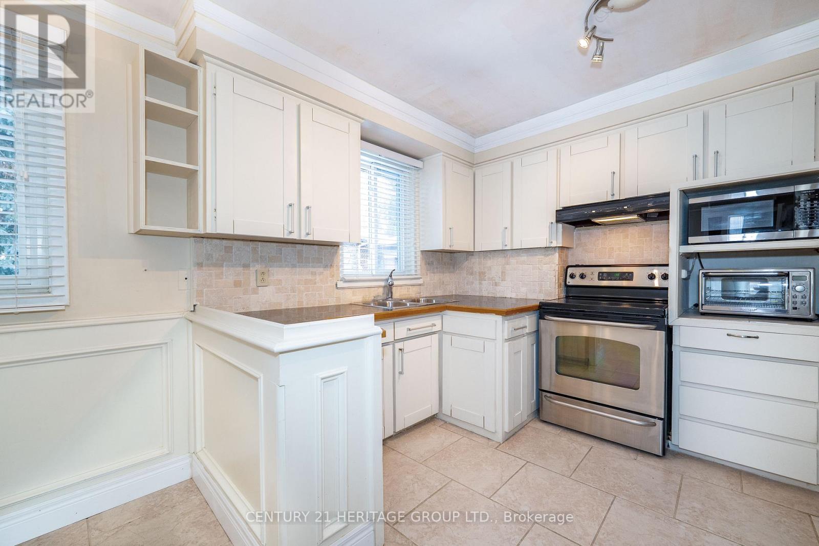 46 Granlea Road, Toronto, Ontario  M2N 2Z5 - Photo 14 - C12601918