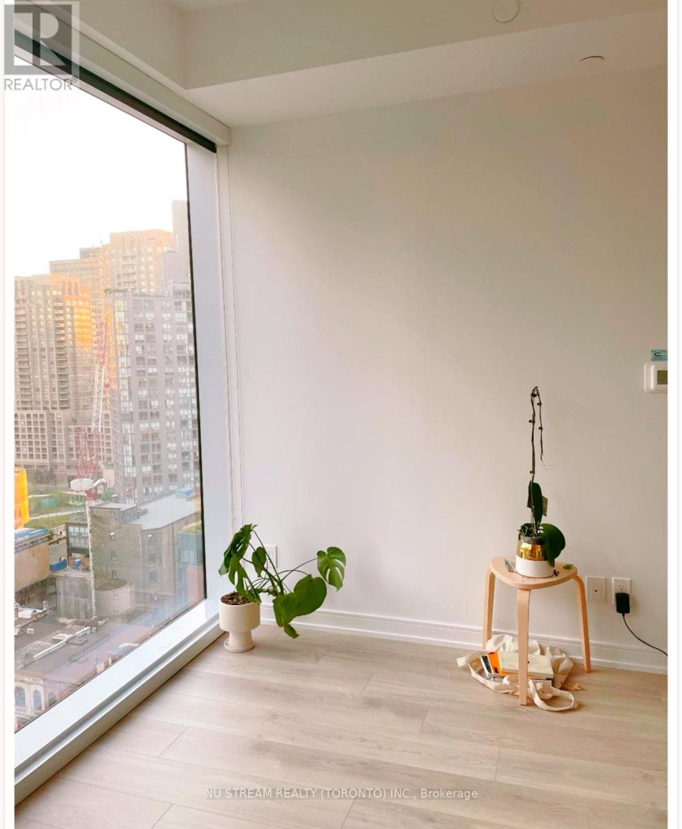 1708 - 3 Gloucester Street, Toronto, Ontario  M4Y 0C6 - Photo 3 - C12601952