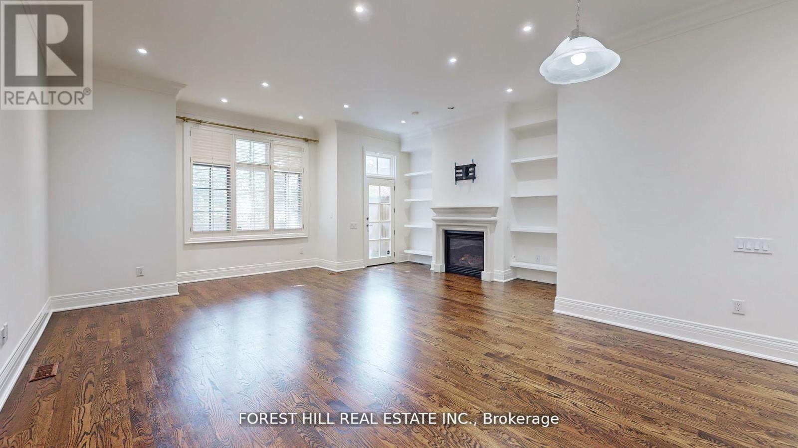 99 Lonsdale Road, Toronto, Ontario M4V 1W4 - Photo 2 - C12601960