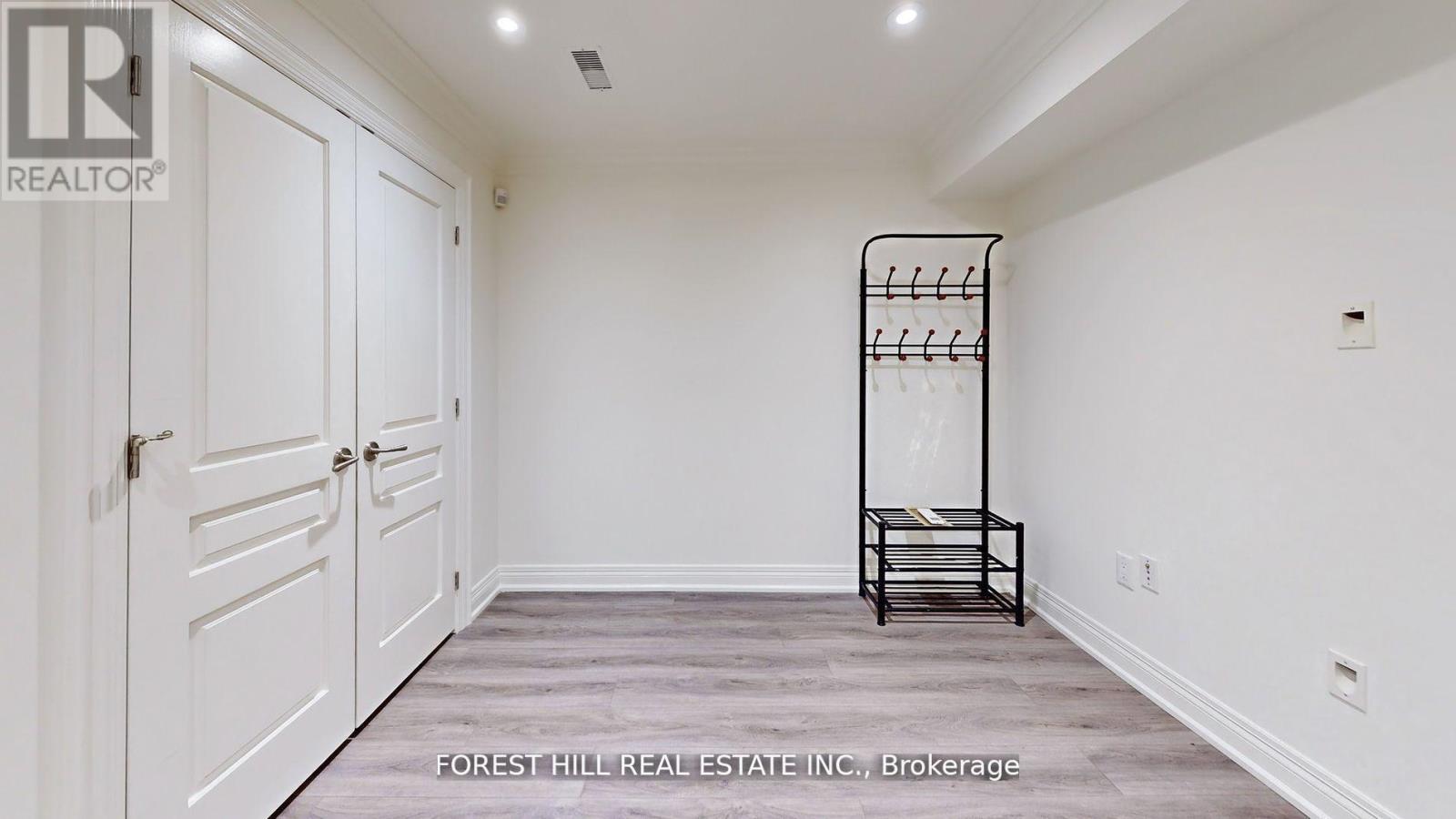 99 Lonsdale Road, Toronto, Ontario M4V 1W4 - Photo 26 - C12601960