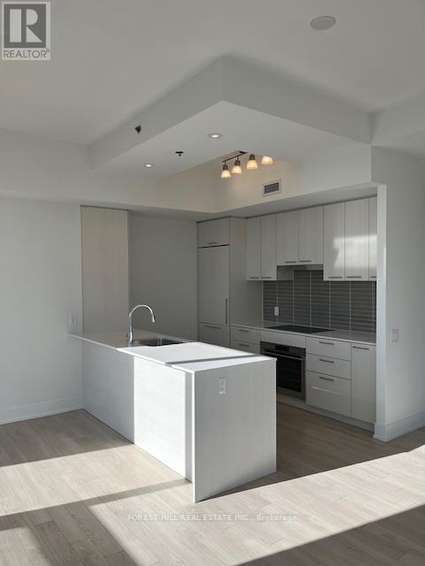 2903 - 310 Tweedsmuir Avenue, Toronto, Ontario M5P 2Y2 - Photo 10 - C12540746