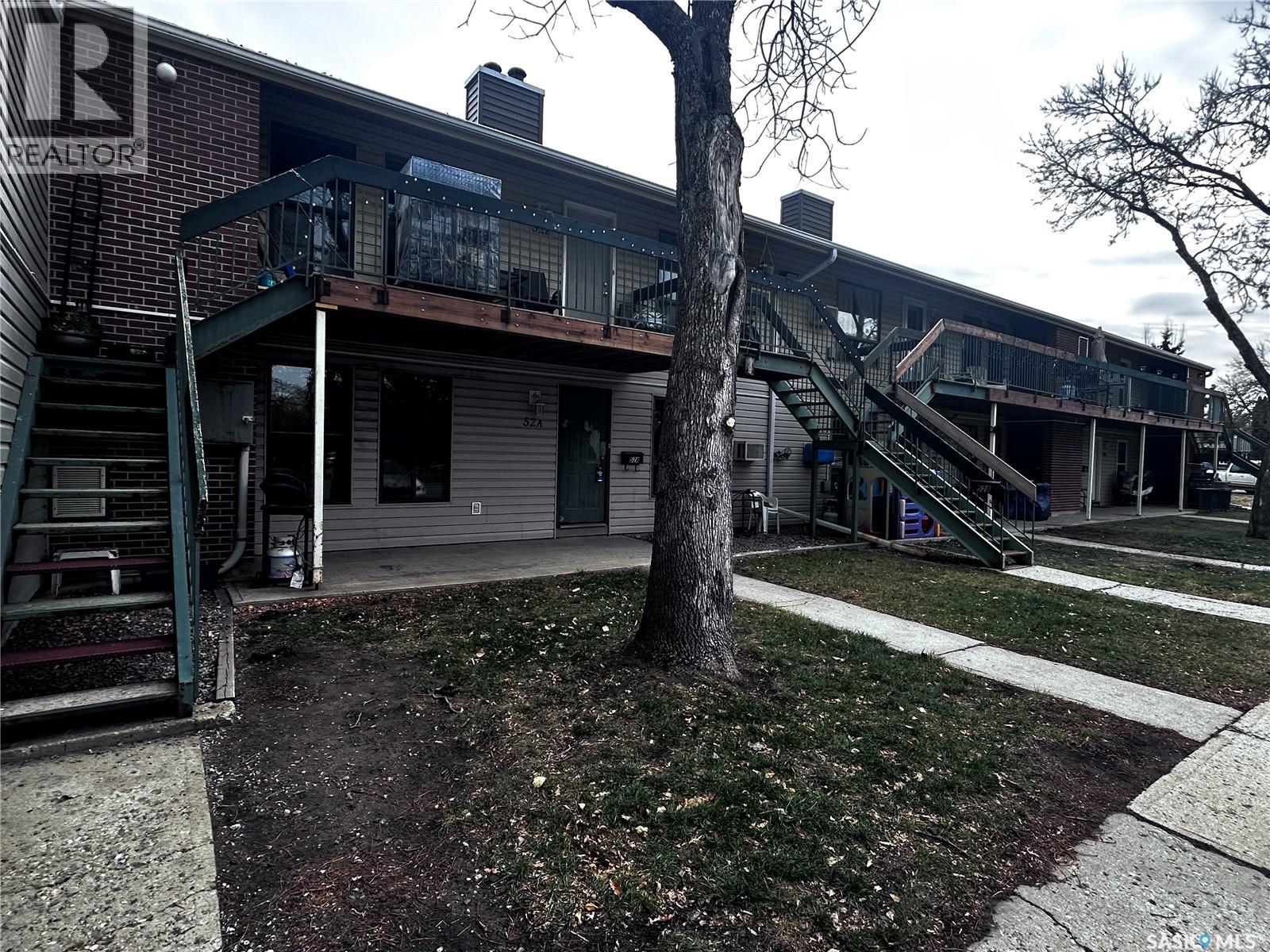 52a Nollet Avenue, Regina, Saskatchewan  S4T 7P9 - Photo 2 - SK025160