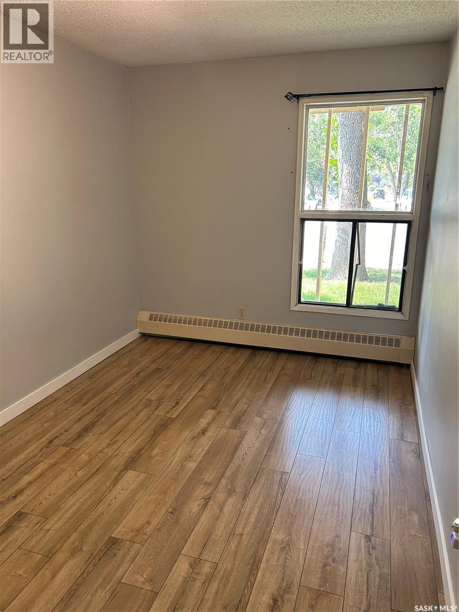 52a Nollet Avenue, Regina, Saskatchewan  S4T 7P9 - Photo 7 - SK025160