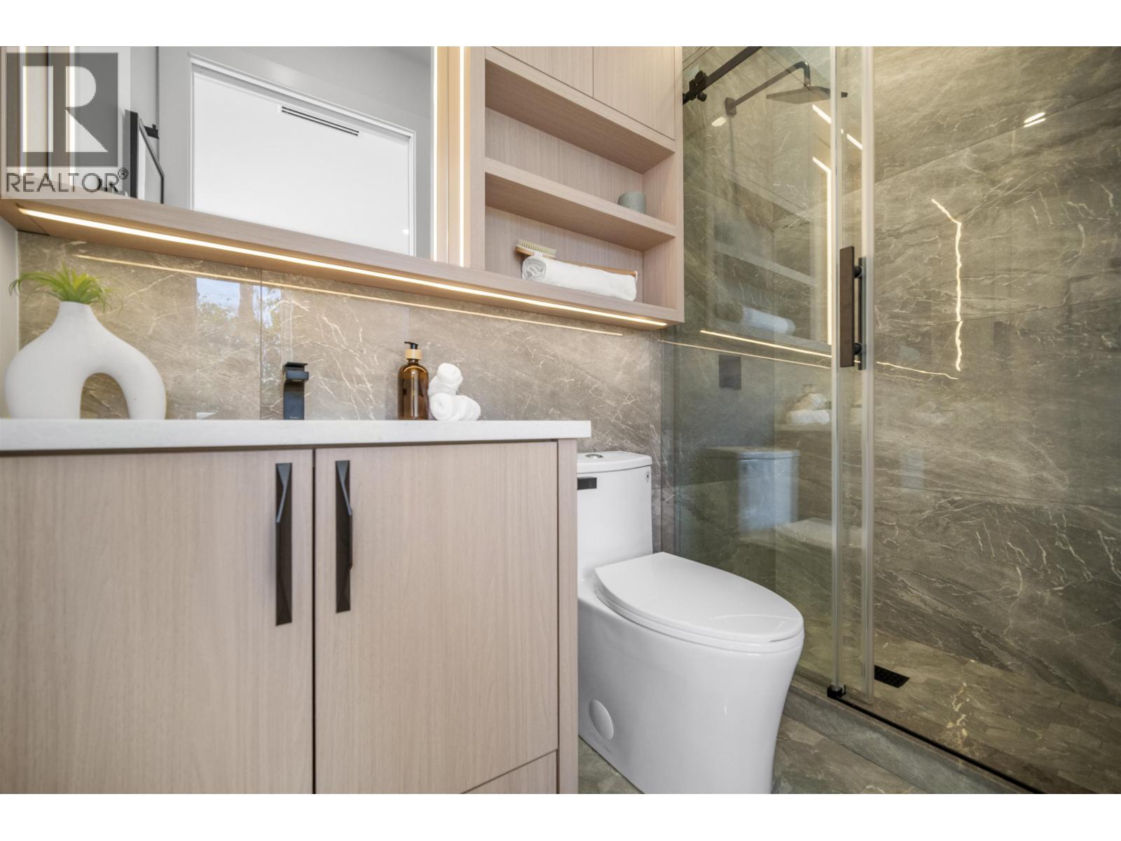 1 5033 Prince Albert Street, Vancouver, British Columbia  V5W 3C5 - Photo 7 - R3072167