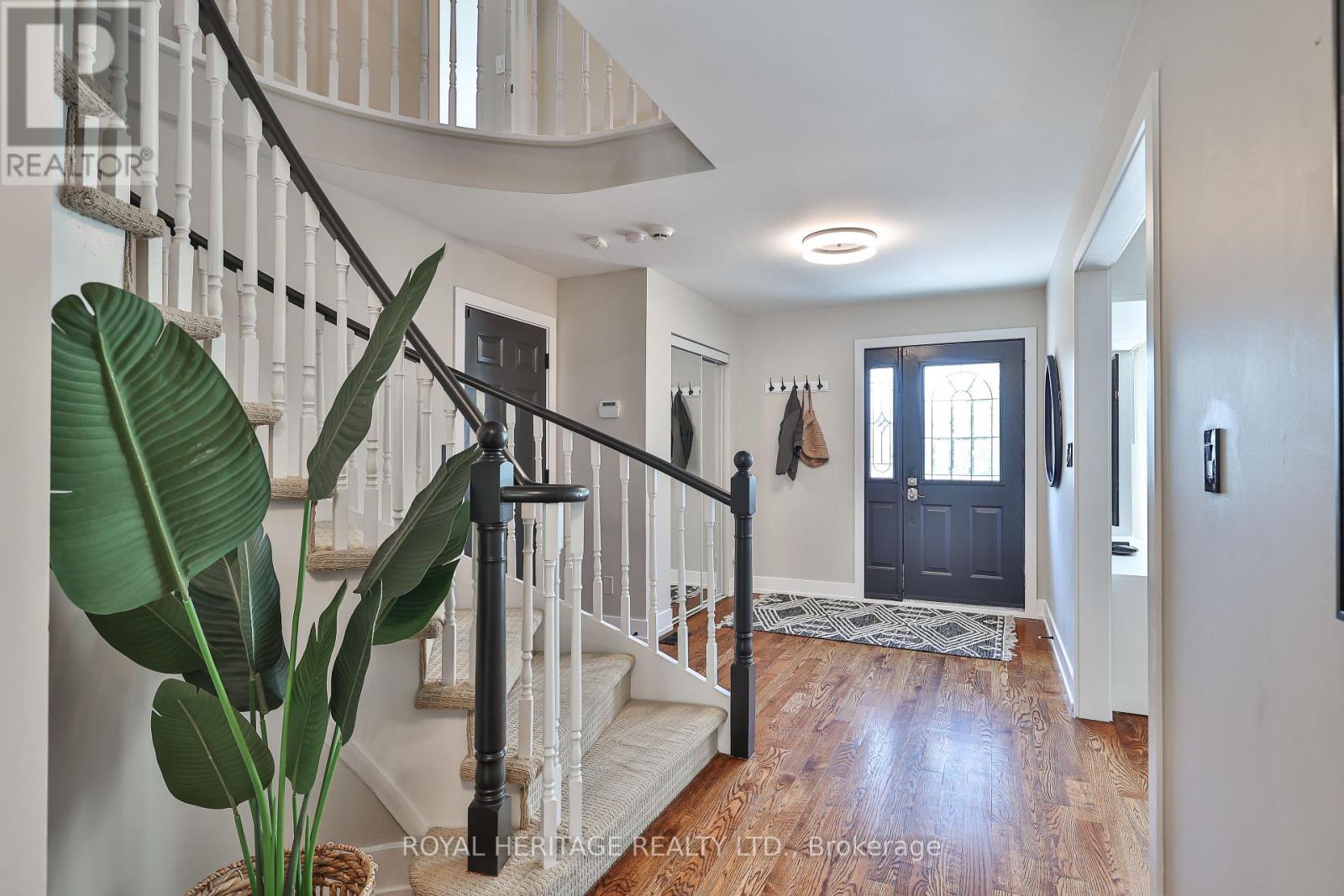 532 Powell Road, Whitby, Ontario L1N 6Y7 - Photo 8 - E12598558