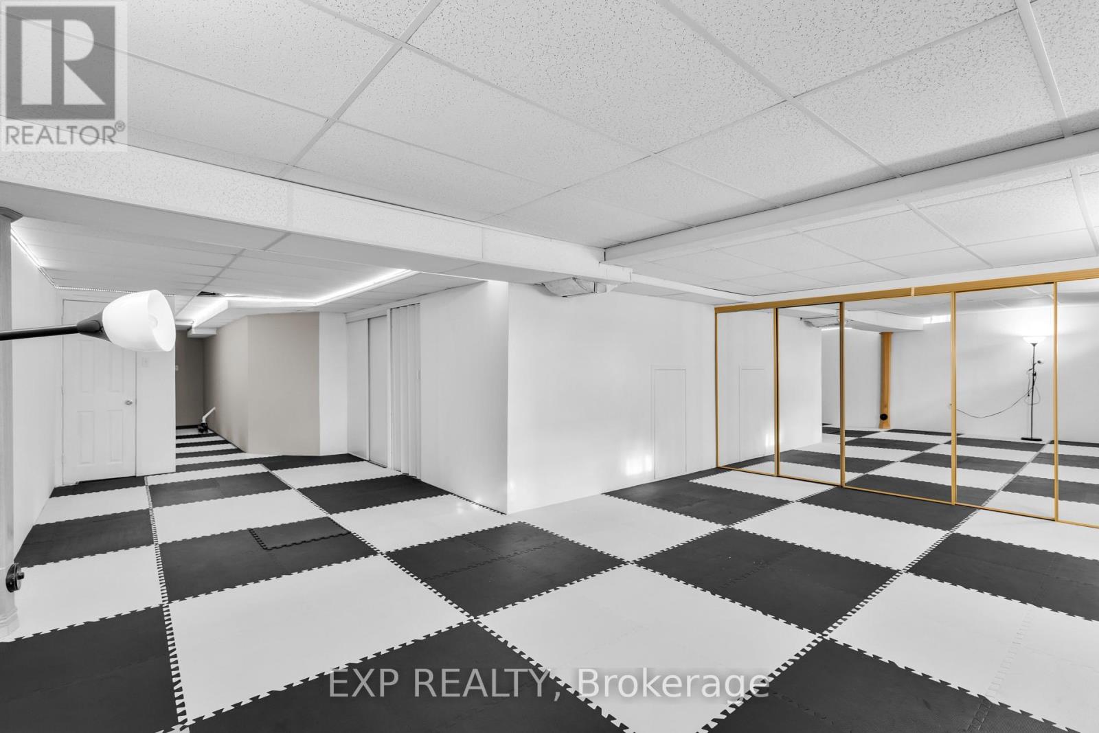 7 Wallwark Street, Aurora, Ontario  L4G 0J2 - Photo 40 - N12598906