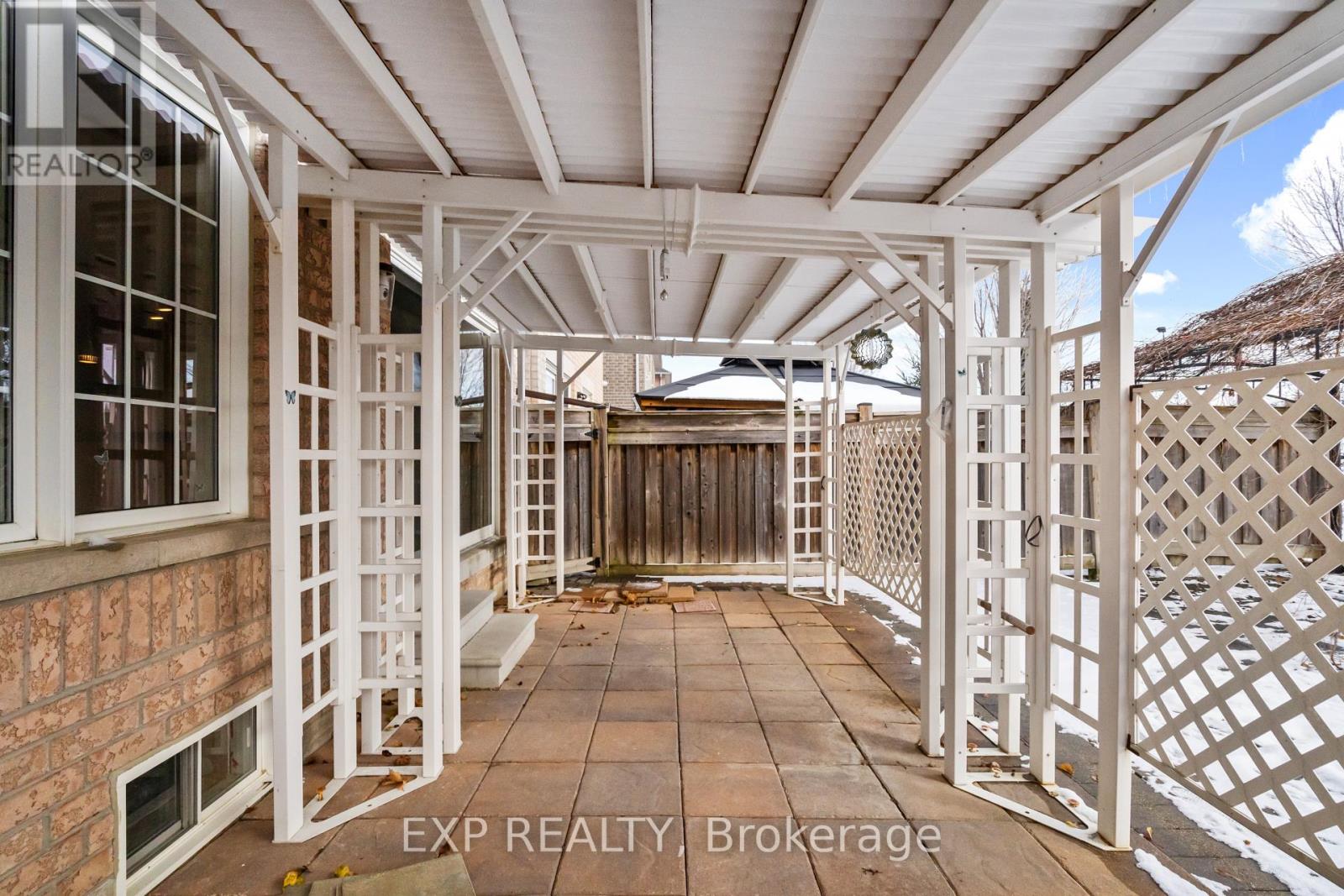 7 Wallwark Street, Aurora, Ontario  L4G 0J2 - Photo 43 - N12598906