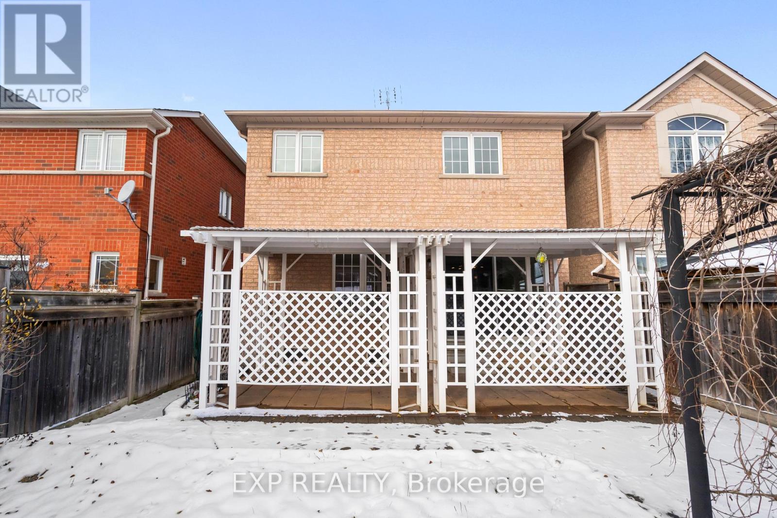 7 Wallwark Street, Aurora, Ontario  L4G 0J2 - Photo 41 - N12598906