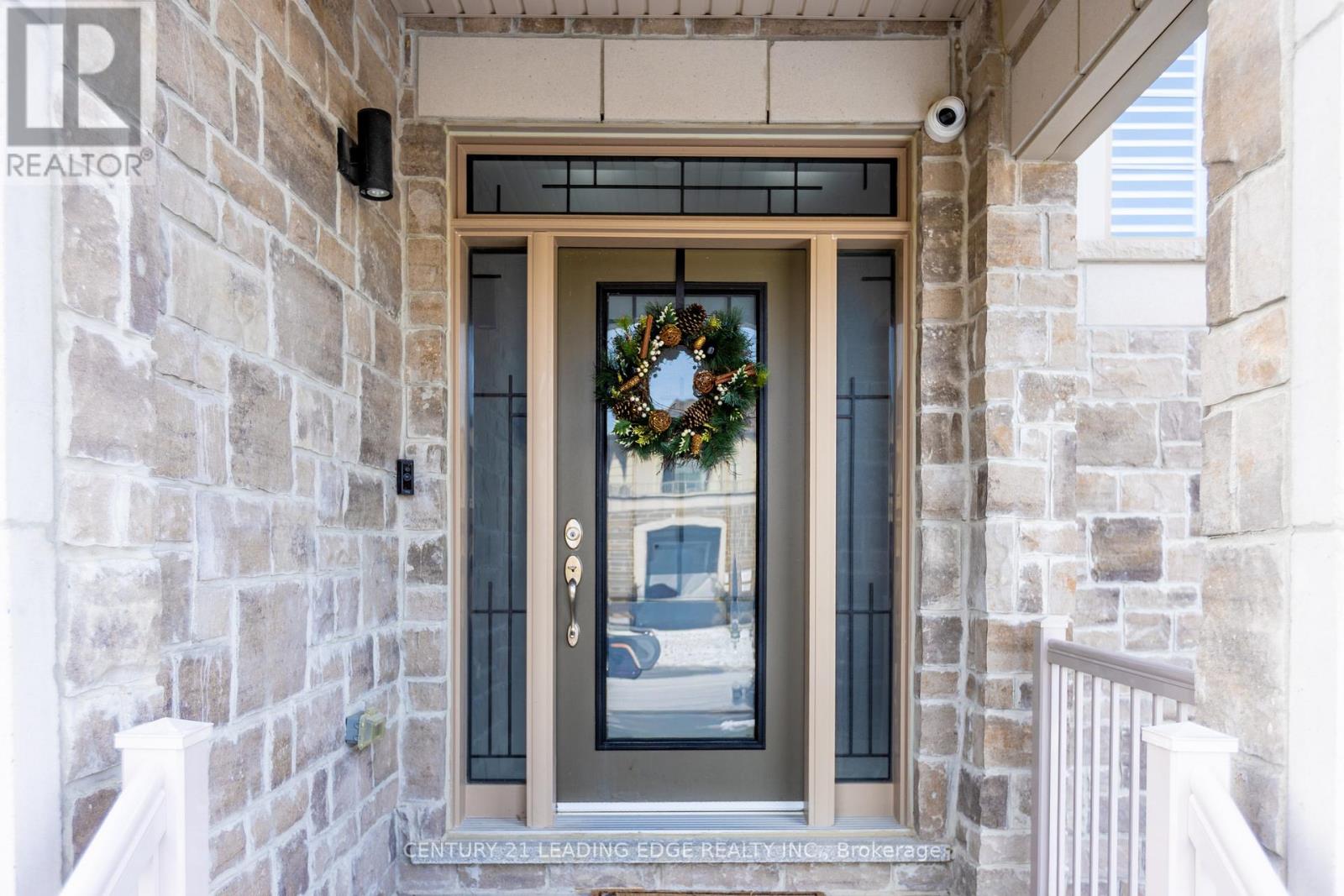 228 Fleetwood Drive, Oshawa, Ontario  L1K 3E7 - Photo 3 - E12601882