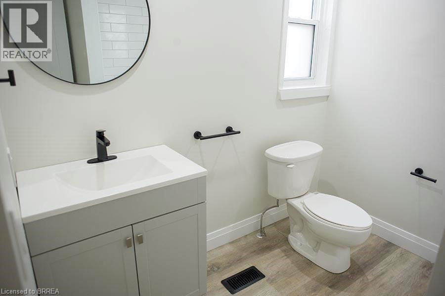 160 Darling Street Unit# 2, Brantford, Ontario  N3S 3W6 - Photo 10 - 40792431