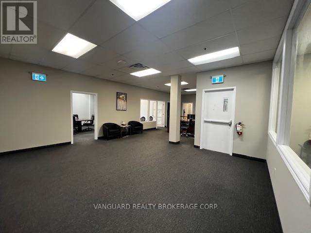 201a - 385 Connie Crescent, Vaughan, Ontario L4K 5R2 - Photo 13 - N12601800