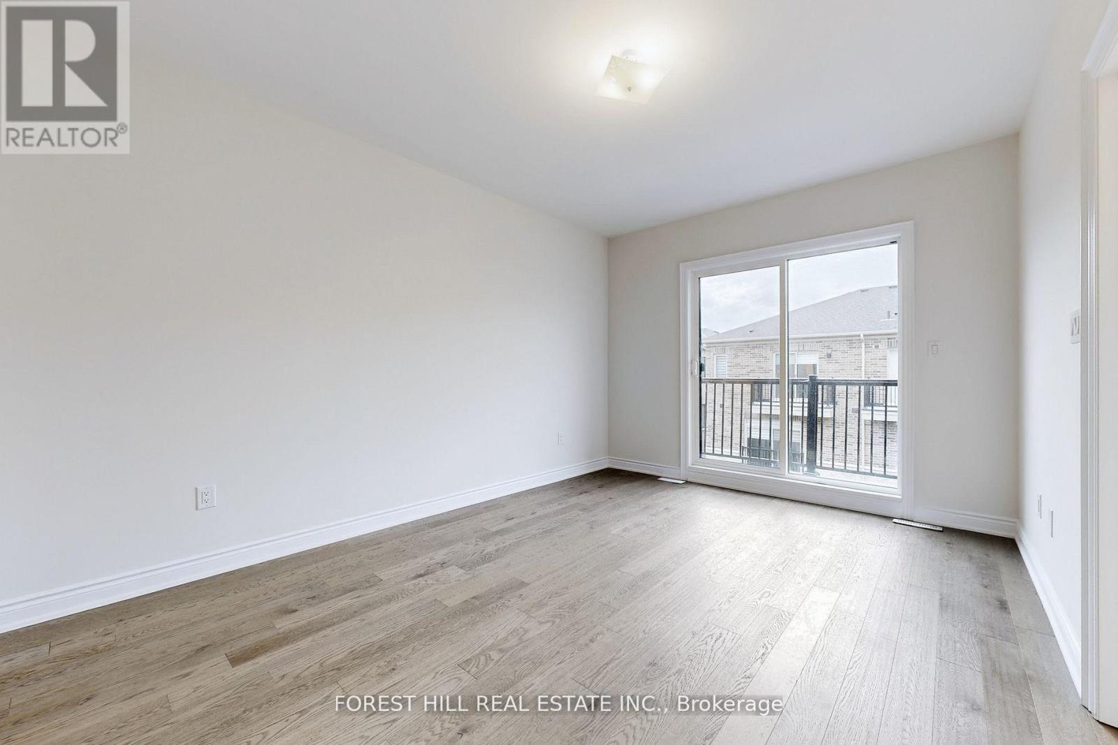 220 Tennant Circle, Vaughan, Ontario L4H 5L5 - Photo 13 - N12601828