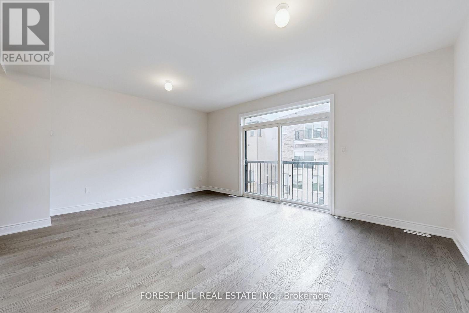 220 Tennant Circle, Vaughan, Ontario L4H 5L5 - Photo 2 - N12601828