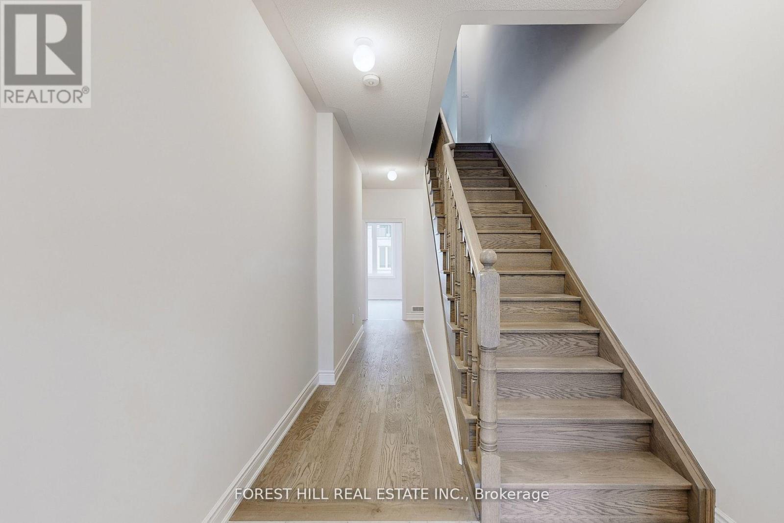 220 Tennant Circle, Vaughan, Ontario L4H 5L5 - Photo 23 - N12601828