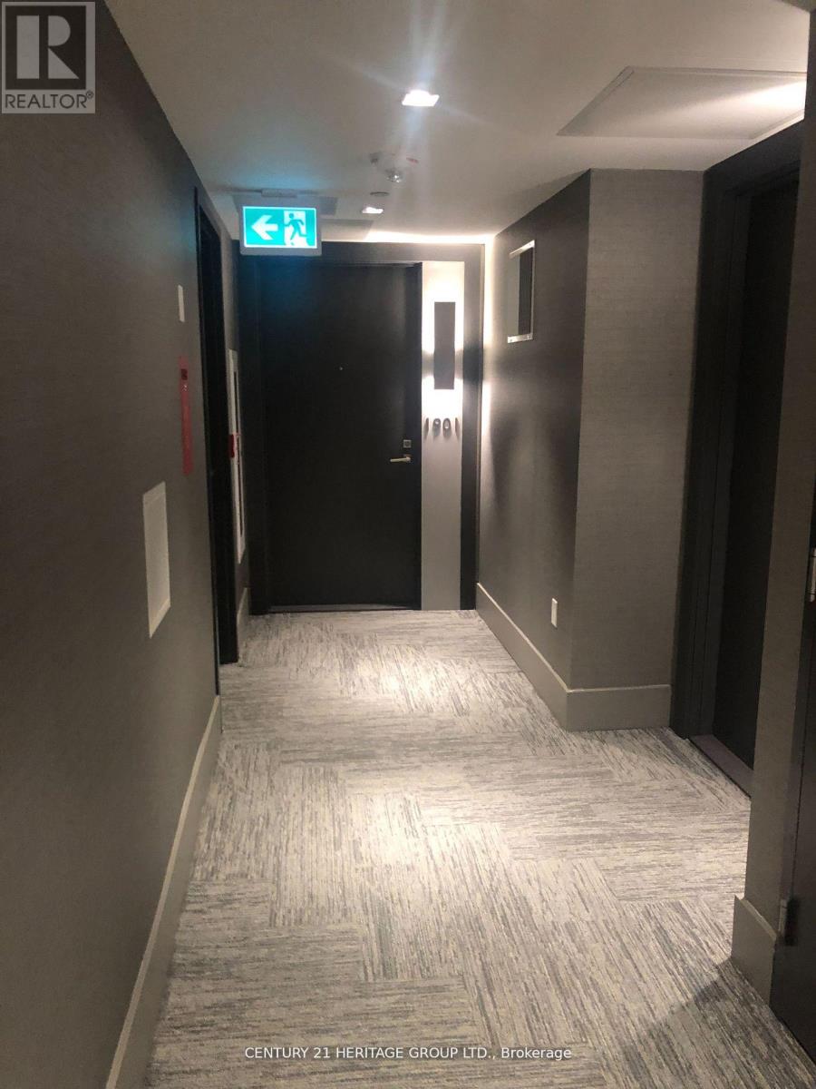 1901 - 2908 HWY 7 ROAD, Vaughan, Ontario