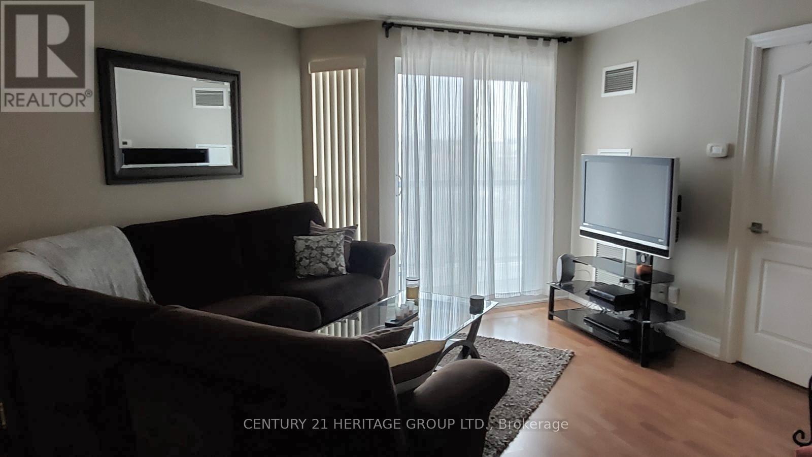 320 - 60 South Town Centre Boulevard, Markham, Ontario L6G 0C5 - Photo 3 - N12601850