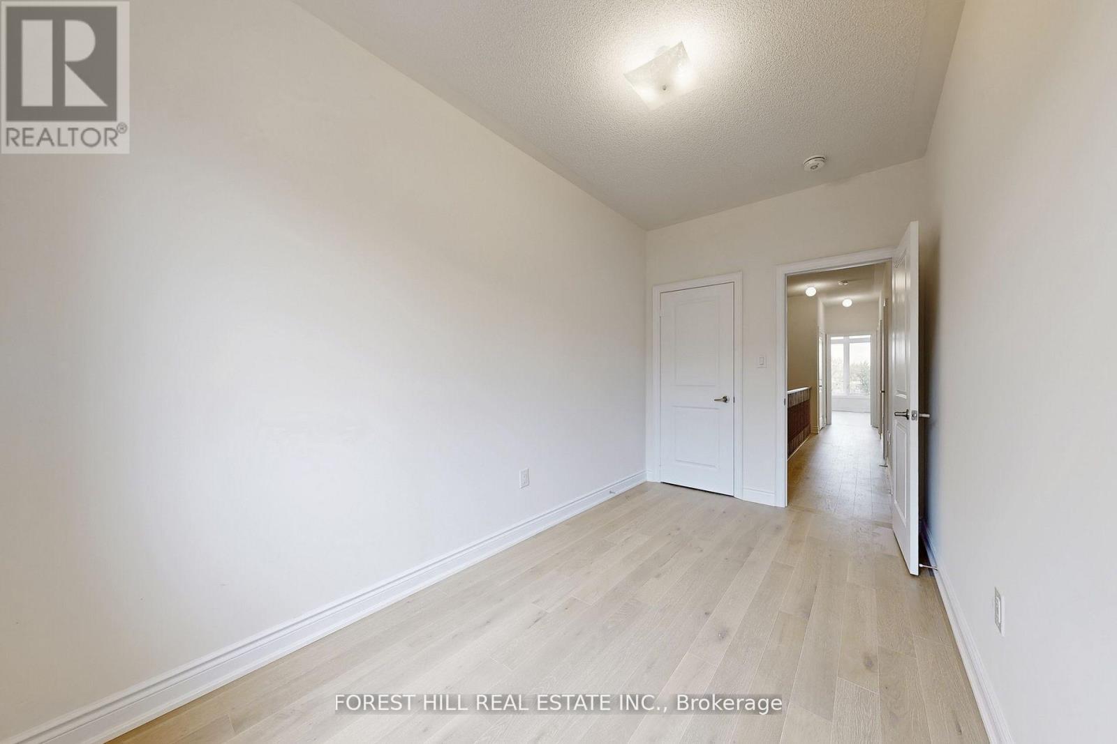 40 Tennant Circle, Vaughan, Ontario L4H 5L5 - Photo 14 - N12601886