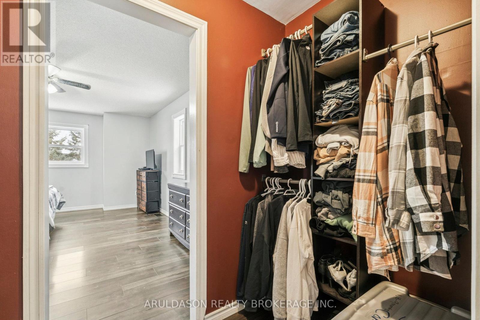 602 Scarlett Line, Springwater, Ontario  L4R 4K3 - Photo 20 - S12601856