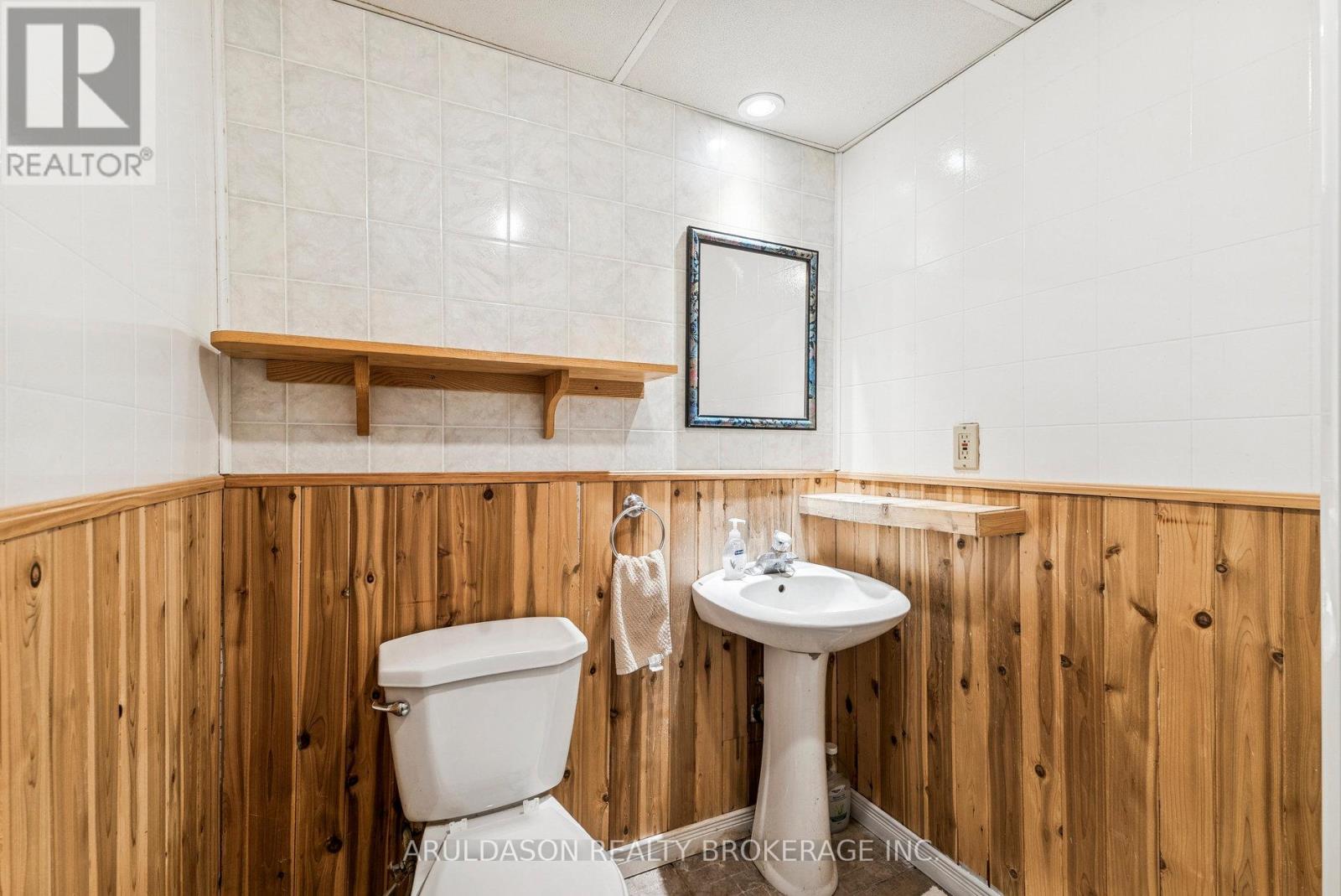 602 Scarlett Line, Springwater, Ontario  L4R 4K3 - Photo 42 - S12601856