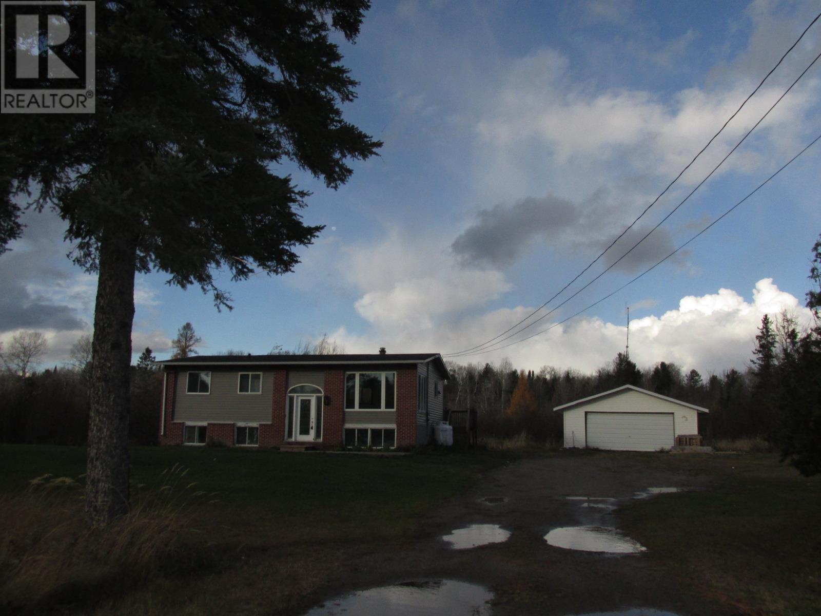 31 Highway 17 E, Spanish, Ontario  P0P 2A0 - Photo 16 - SM253272