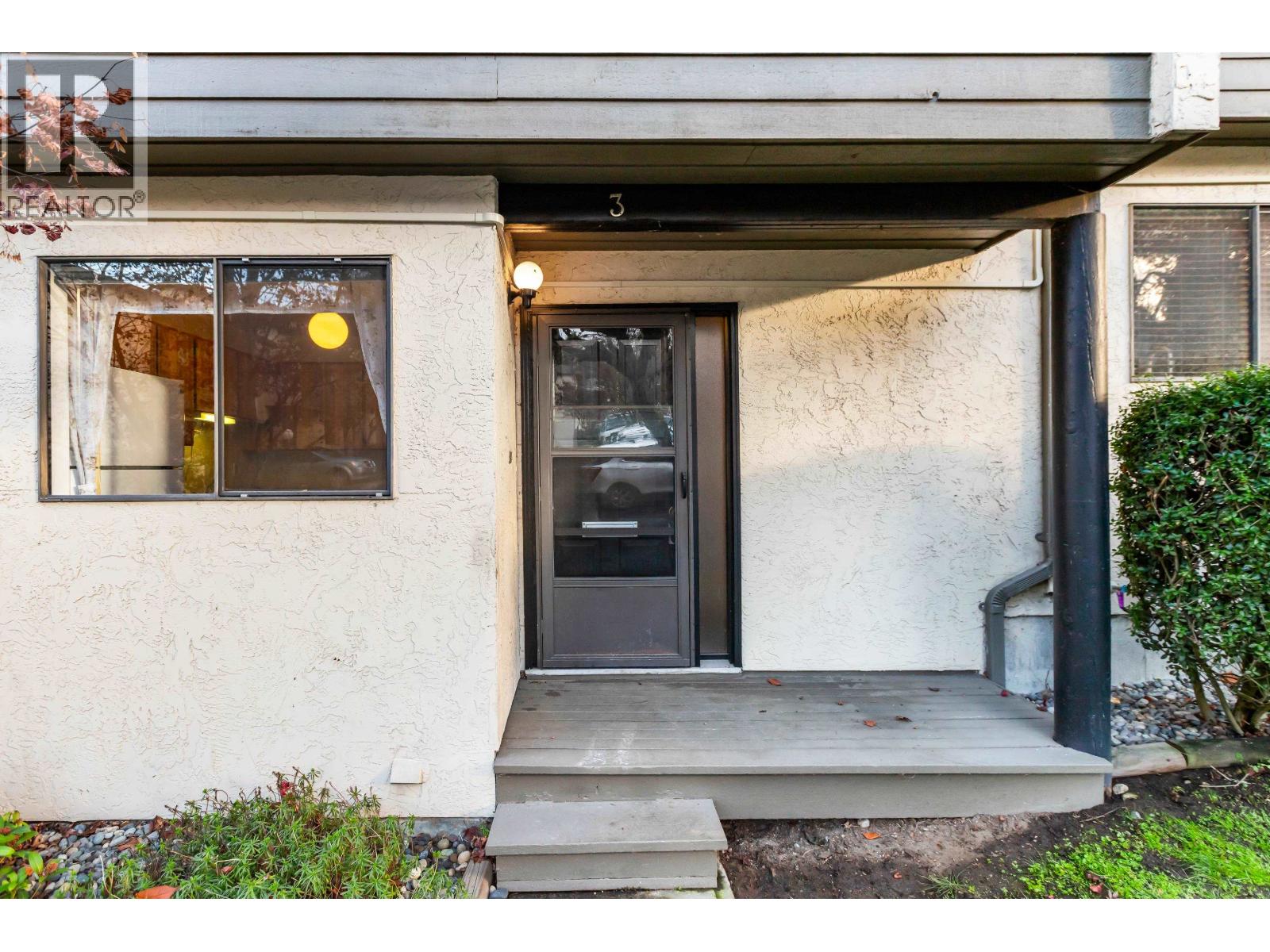 3 2880 Dacre Avenue, Coquitlam, British Columbia  V3C 4H6 - Photo 10 - R3072154