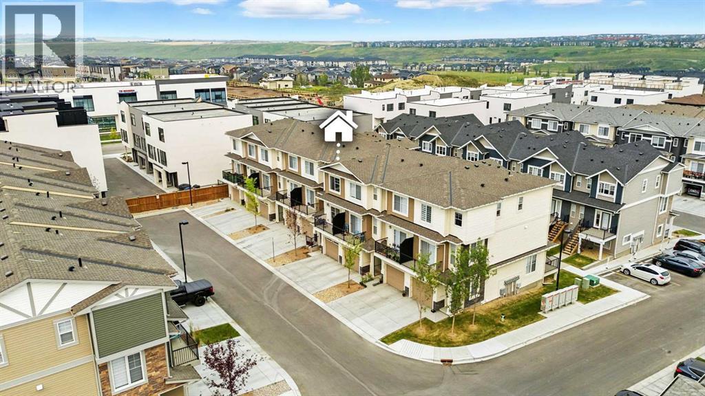 908 Sage Hill Grove Nw, Calgary, Alberta  T3R 2A2 - Photo 2 - A2269001