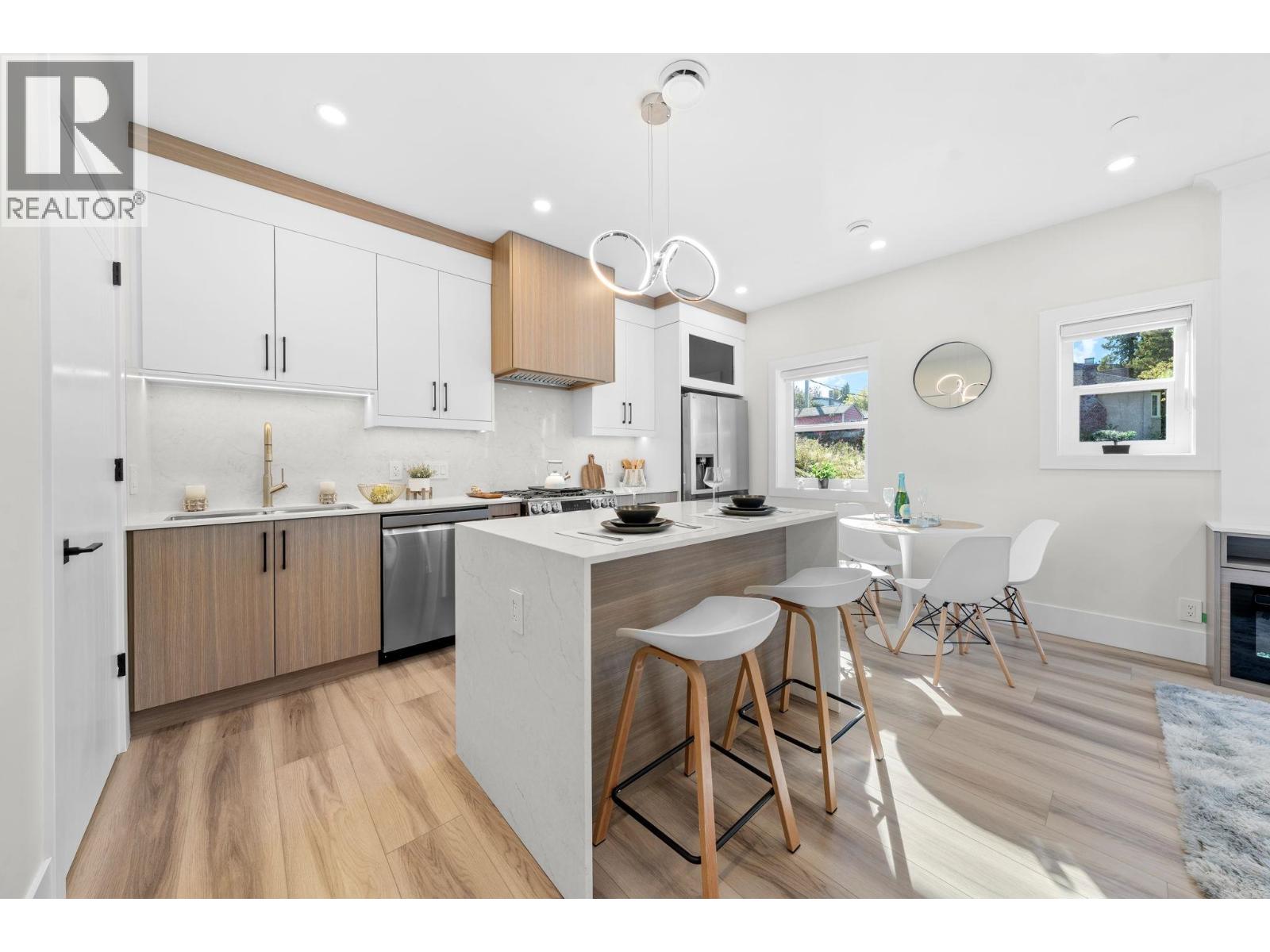 4320 Nanaimo Street, Vancouver, British Columbia  V5N 5J1 - Photo 8 - R3071906