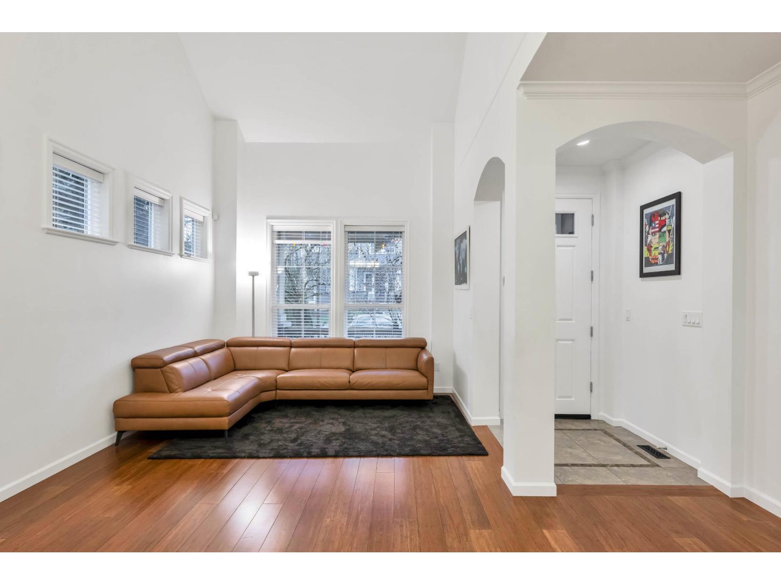 7050 208a Street, Langley, British Columbia  V2Y 0J2 - Photo 5 - R3071976