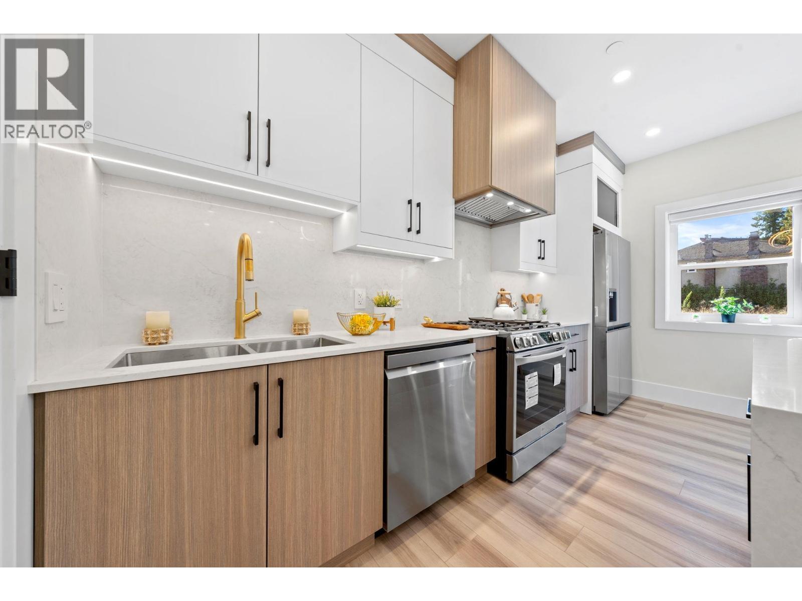 4320 Nanaimo Street, Vancouver, British Columbia  V5N 5J1 - Photo 15 - R3071906