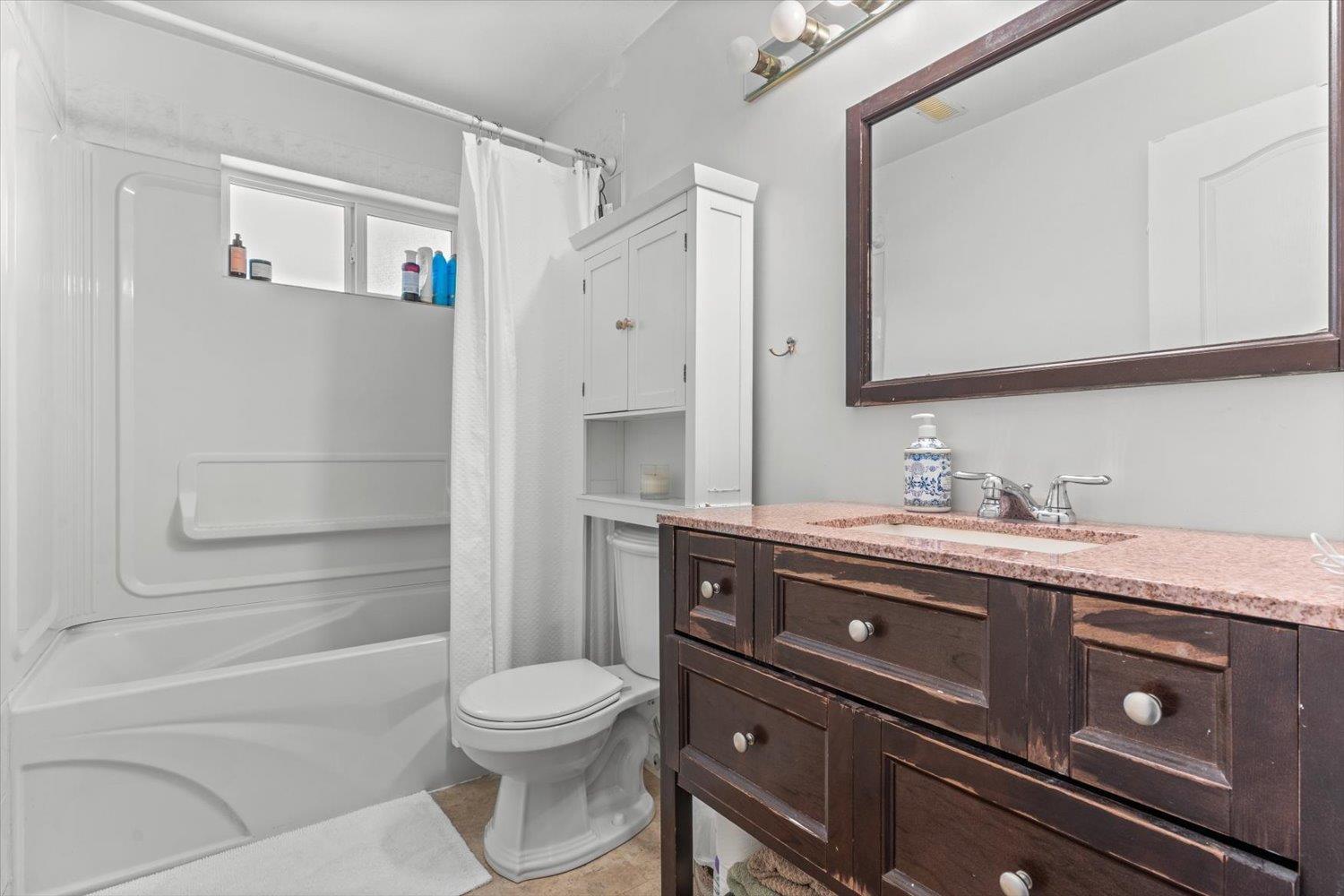 35428 Nakiska Court, Abbotsford, British Columbia V3G 1J6 - Photo 21 - R3072190