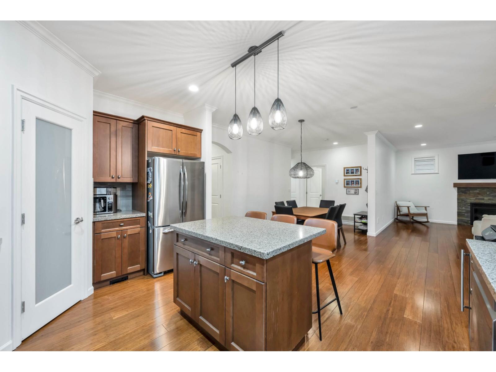 7050 208a Street, Langley, British Columbia  V2Y 0J2 - Photo 13 - R3071976